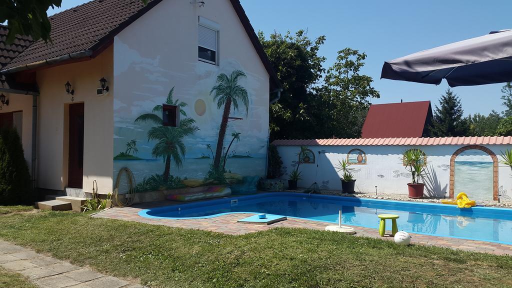 Pension Elisabeth Balatonlelle Extérieur photo