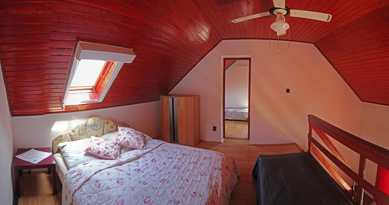 Pension Elisabeth Balatonlelle Extérieur photo